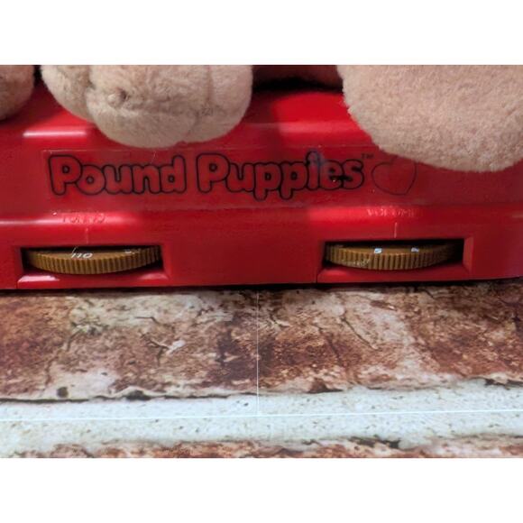 Vintage Pound Puppies Puppy AM Transistor Radio Radio Shack 1986 TESTED & WORKS! - Picture 4 of 10